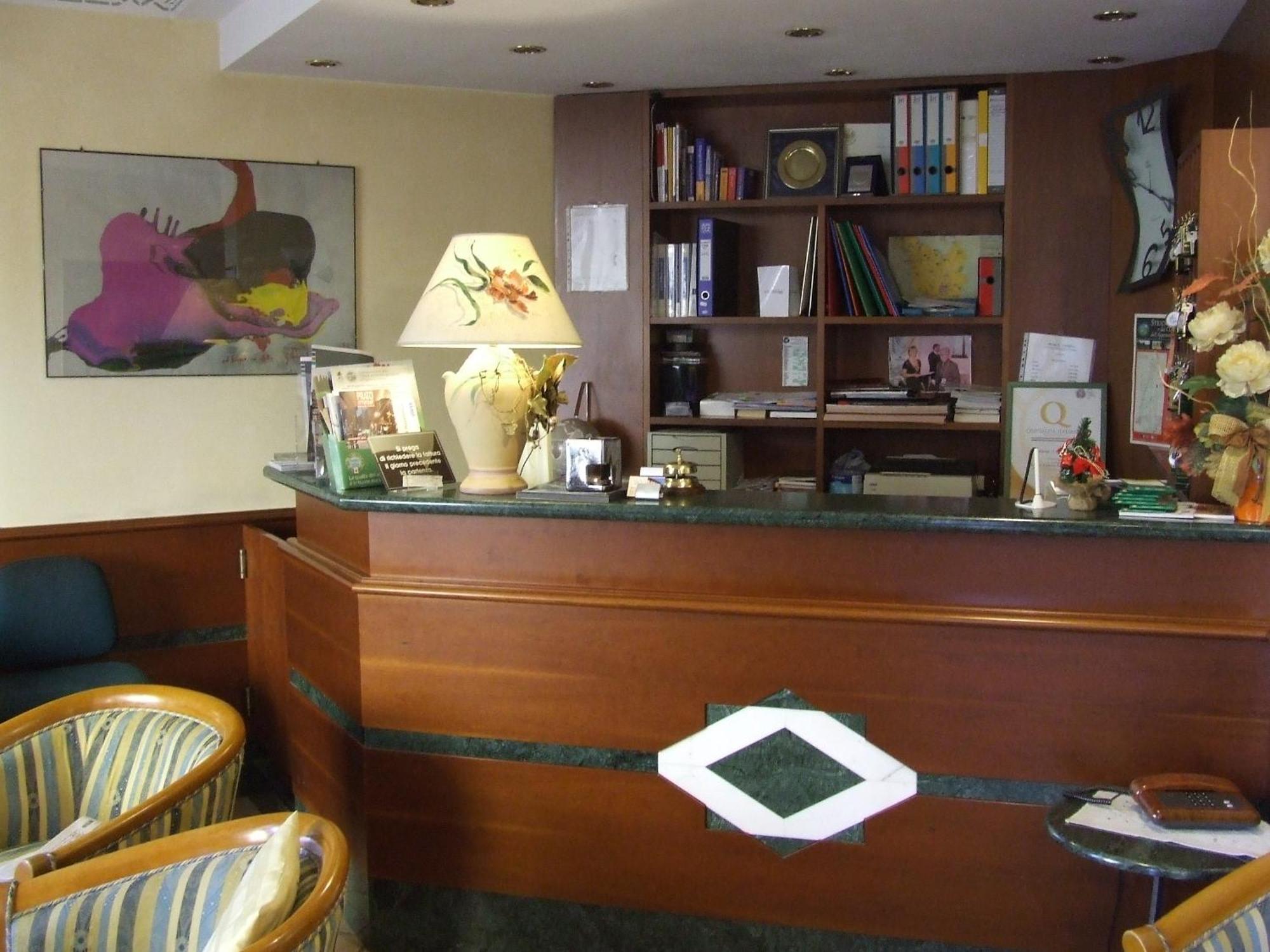Hotel Il Cochino Montale (Tuscany)