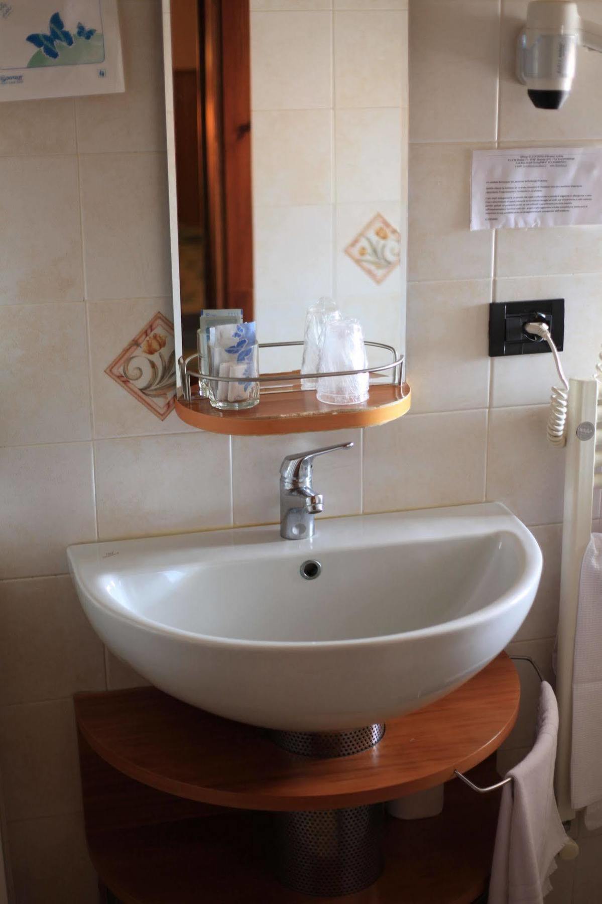 Il Cochino Hotel Montale (Tuscany)