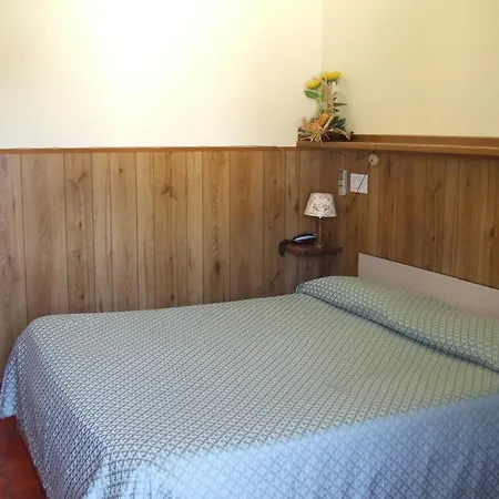 Albergo Il Cochino Montale  Exterior photo