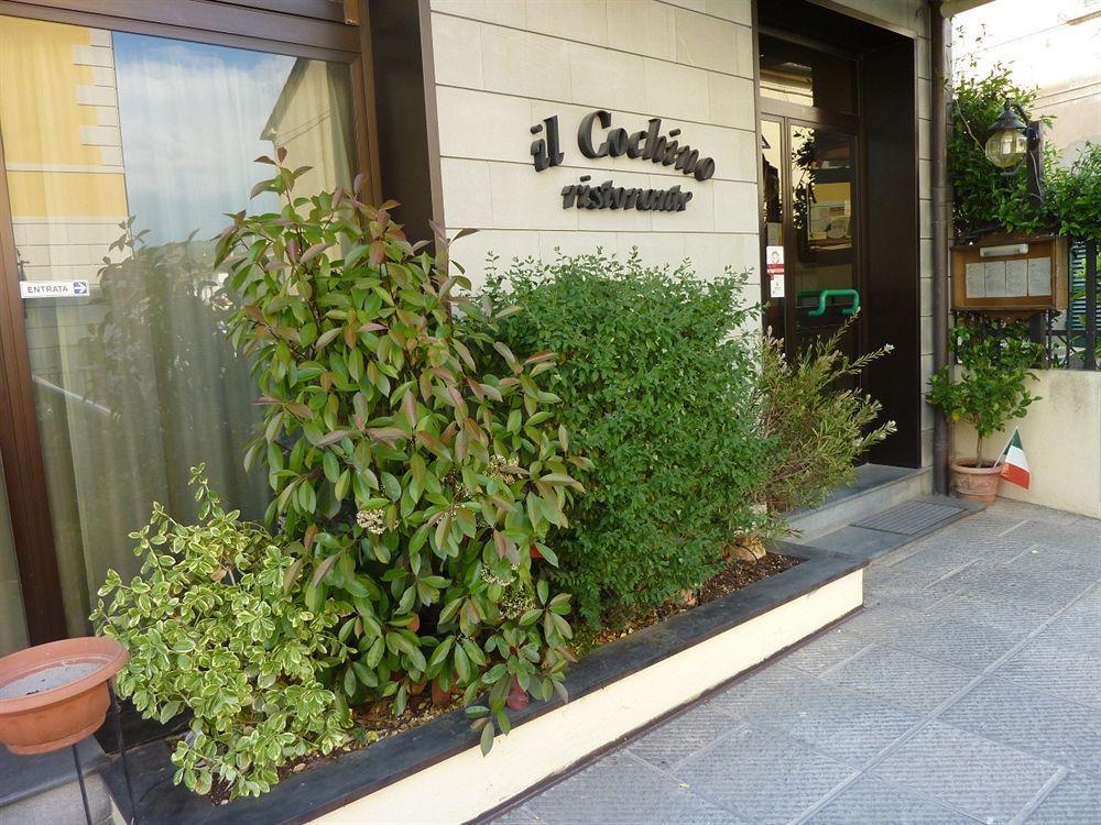 Il Cochino Hotel 2*